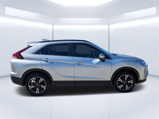 2023 Mitsubishi Eclipse Cross SE photo 2