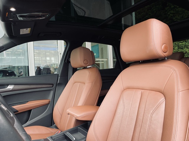 2022 Audi Q5 45 S line Premium photo 4