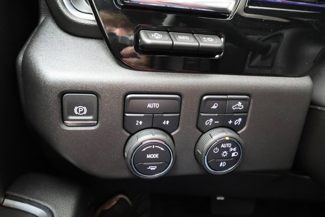 2024 Chevrolet Silverado 1500 LTZ photo 19