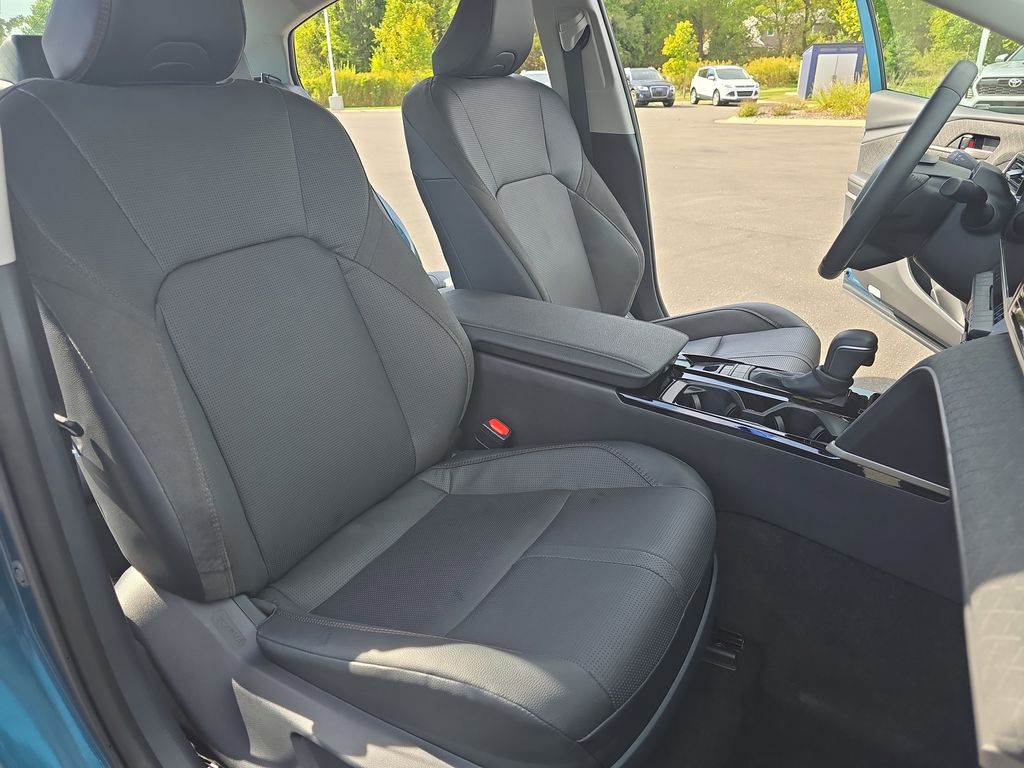 2025 Toyota Camry XSE photo 10