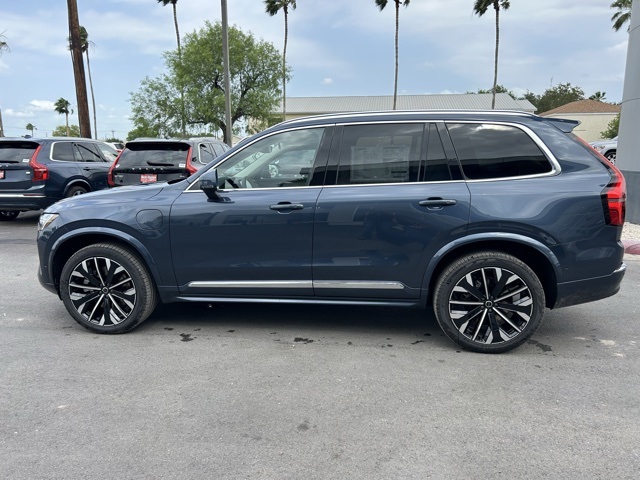 2025 Volvo XC90 T8 AWD photo 4
