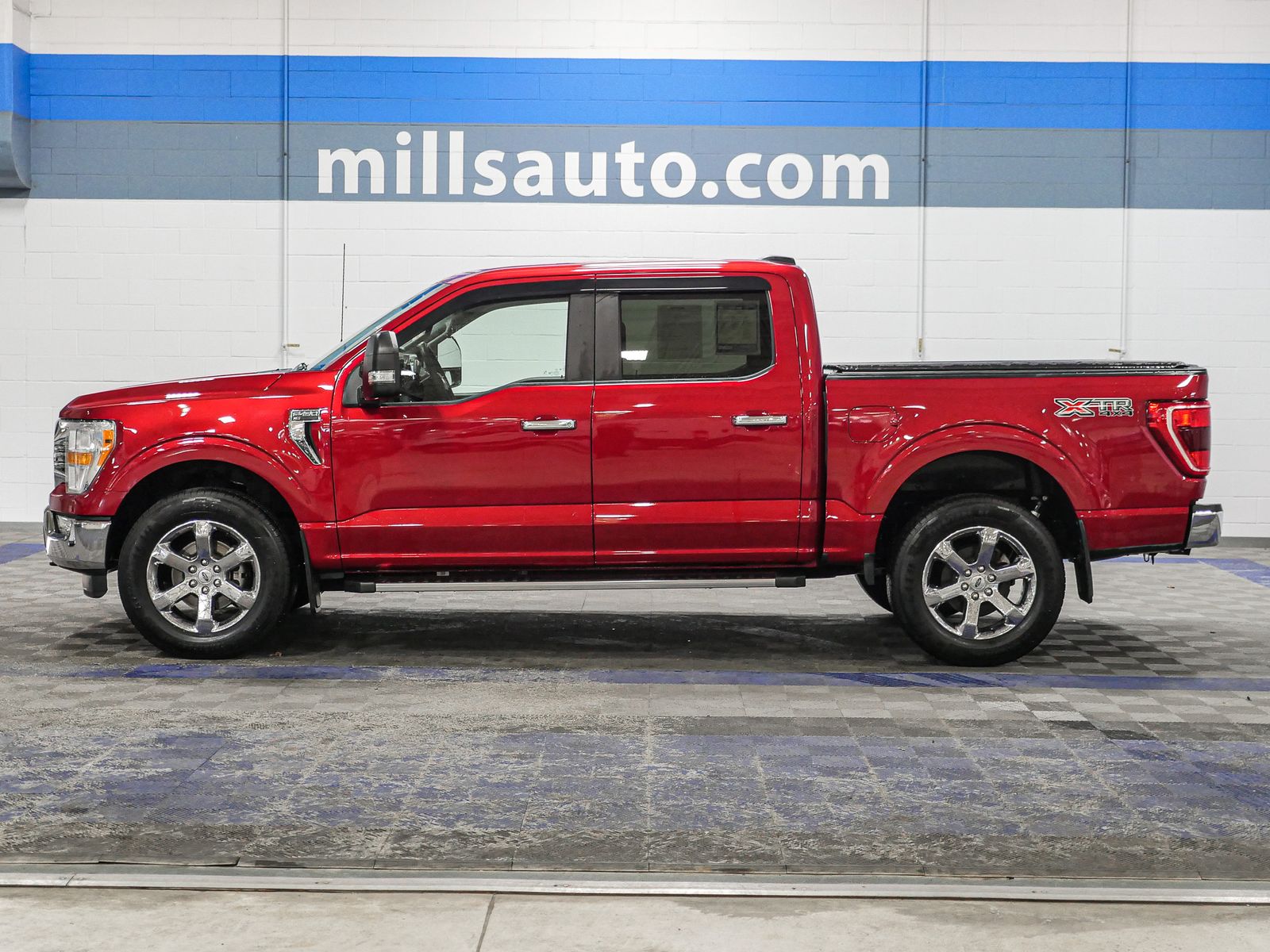 2022 Ford F-150 XLT photo 3