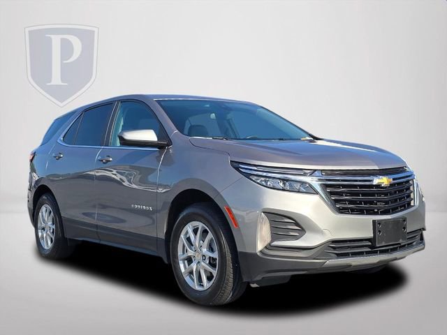 2023 Chevrolet Equinox LT photo 2