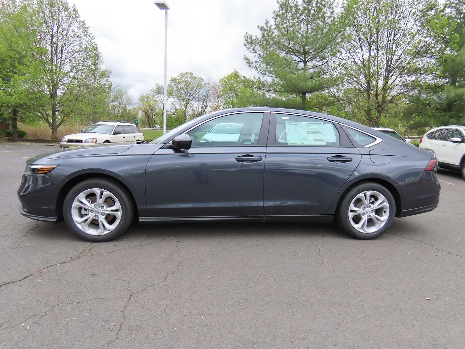 2025 Honda Accord LX photo 3