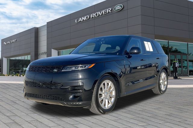 2025 Land Rover Range Rover Sport SE's photo