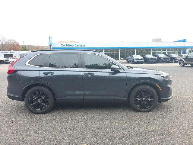 2023 Honda CR-V Hybrid Sport Touring photo 2