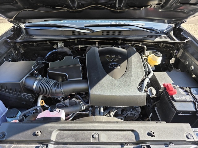 2023 Toyota Tacoma SR photo 24