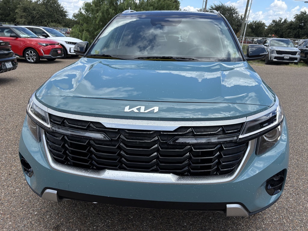 2026 Kia Seltos S photo 2
