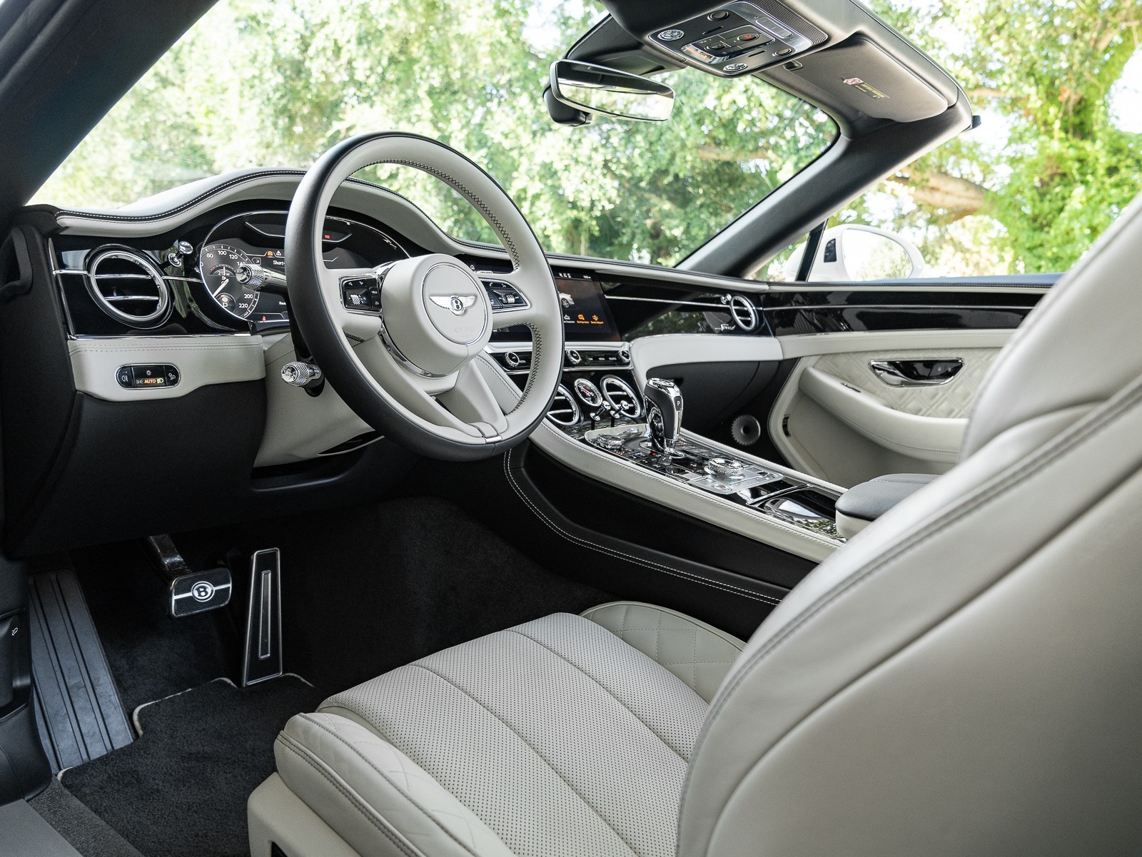 2022 Bentley Continental GTC Speed photo 6