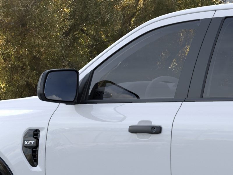 2025 Ford Ranger XLT photo 19
