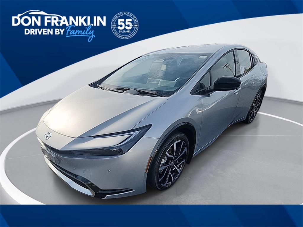 2026 Toyota Prius XSE's photo