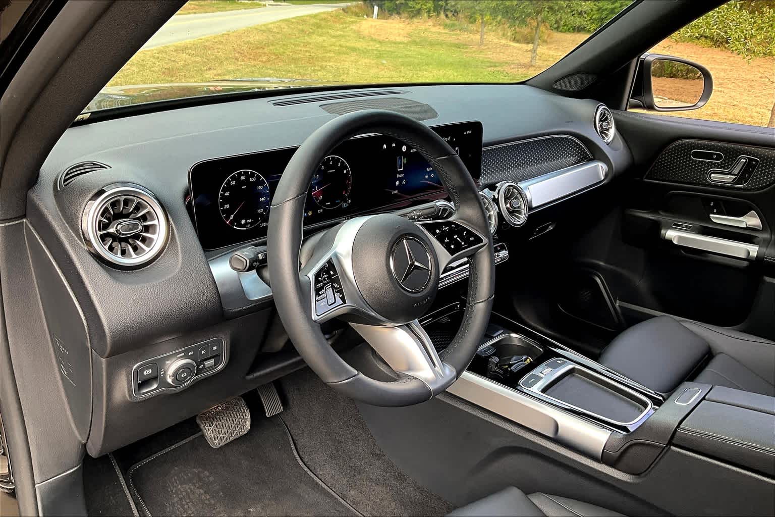 2024 Mercedes Benz GLB 250 4MATIC photo 31