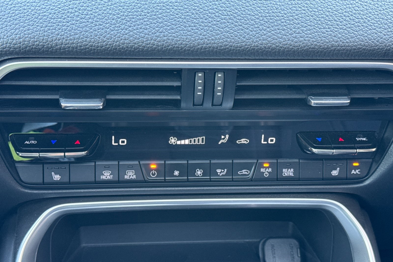 2024 Mazda CX-90 3.3 Turbo Preferred Plus photo 18