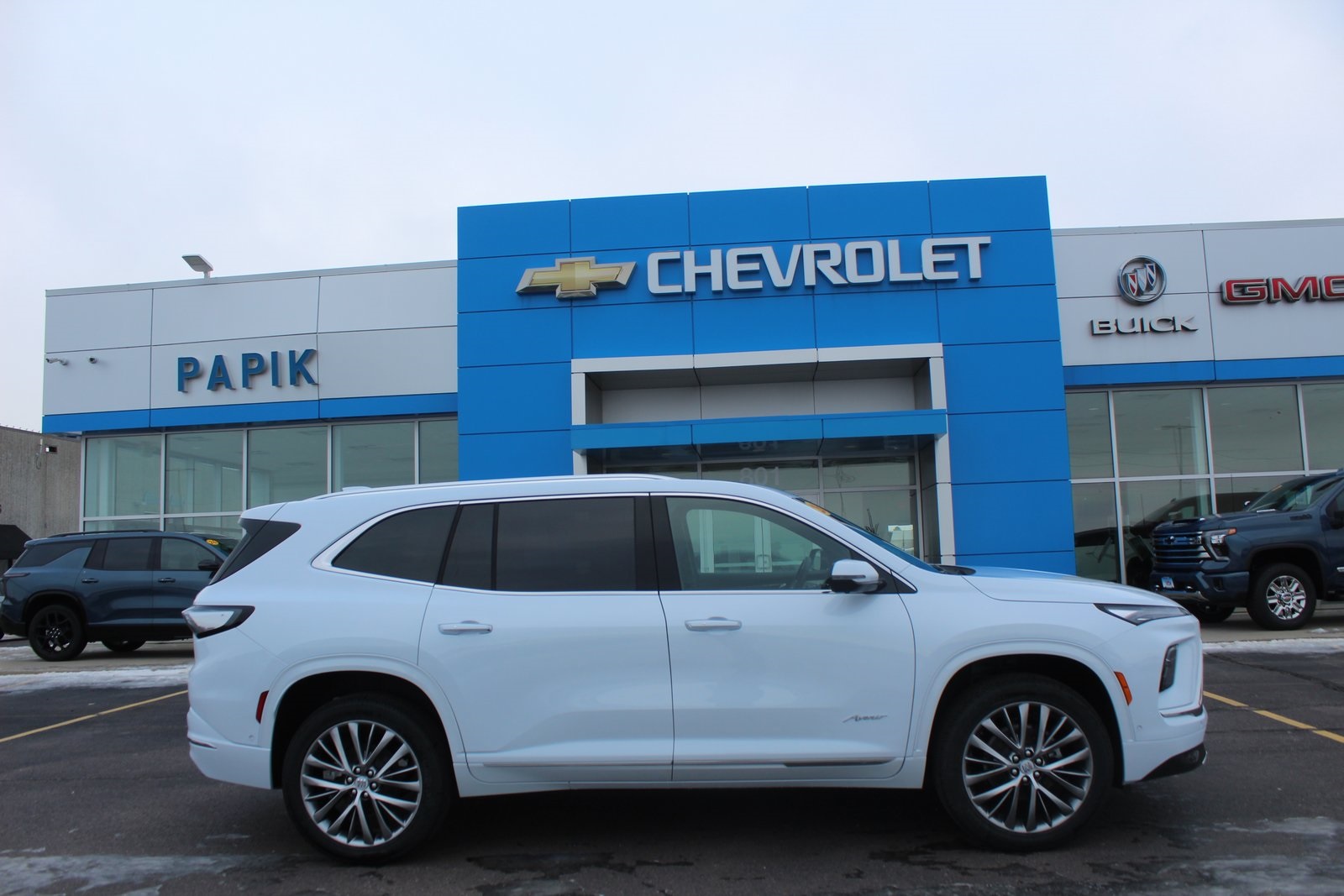 2026 Buick Enclave Avenir's photo