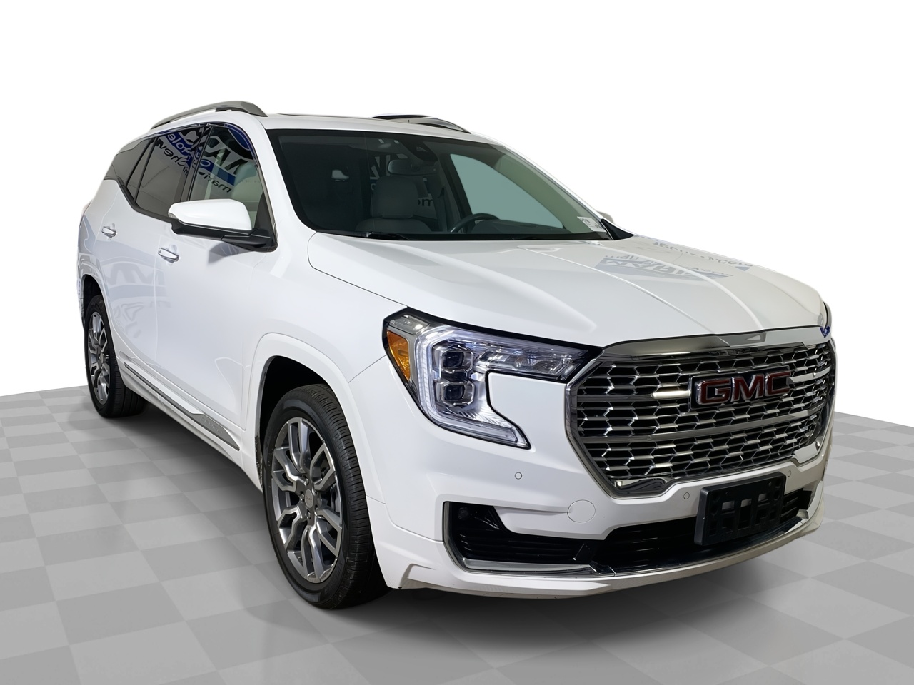 2022 GMC Terrain Denali's photo
