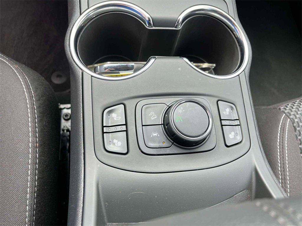 2023 Gmc Terrain SLE photo 28