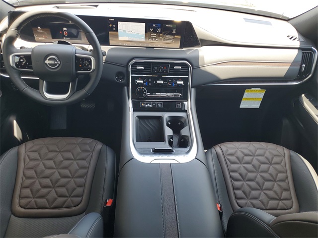 2025 Nissan Armada Platinum photo 19