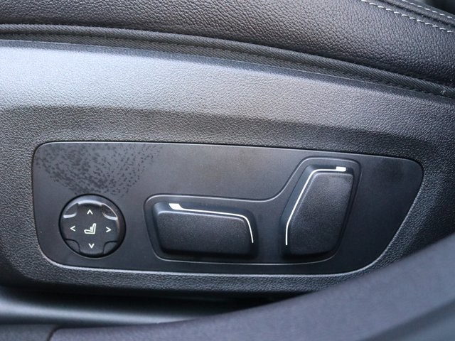 2025 Bmw 330i xDrive photo 9