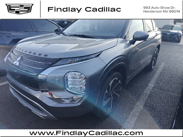 2022 Mitsubishi Outlander SE's photo