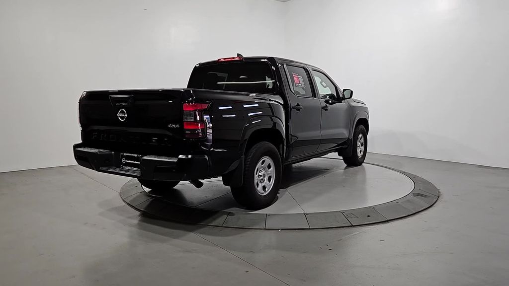 2022 Nissan Frontier S photo 5