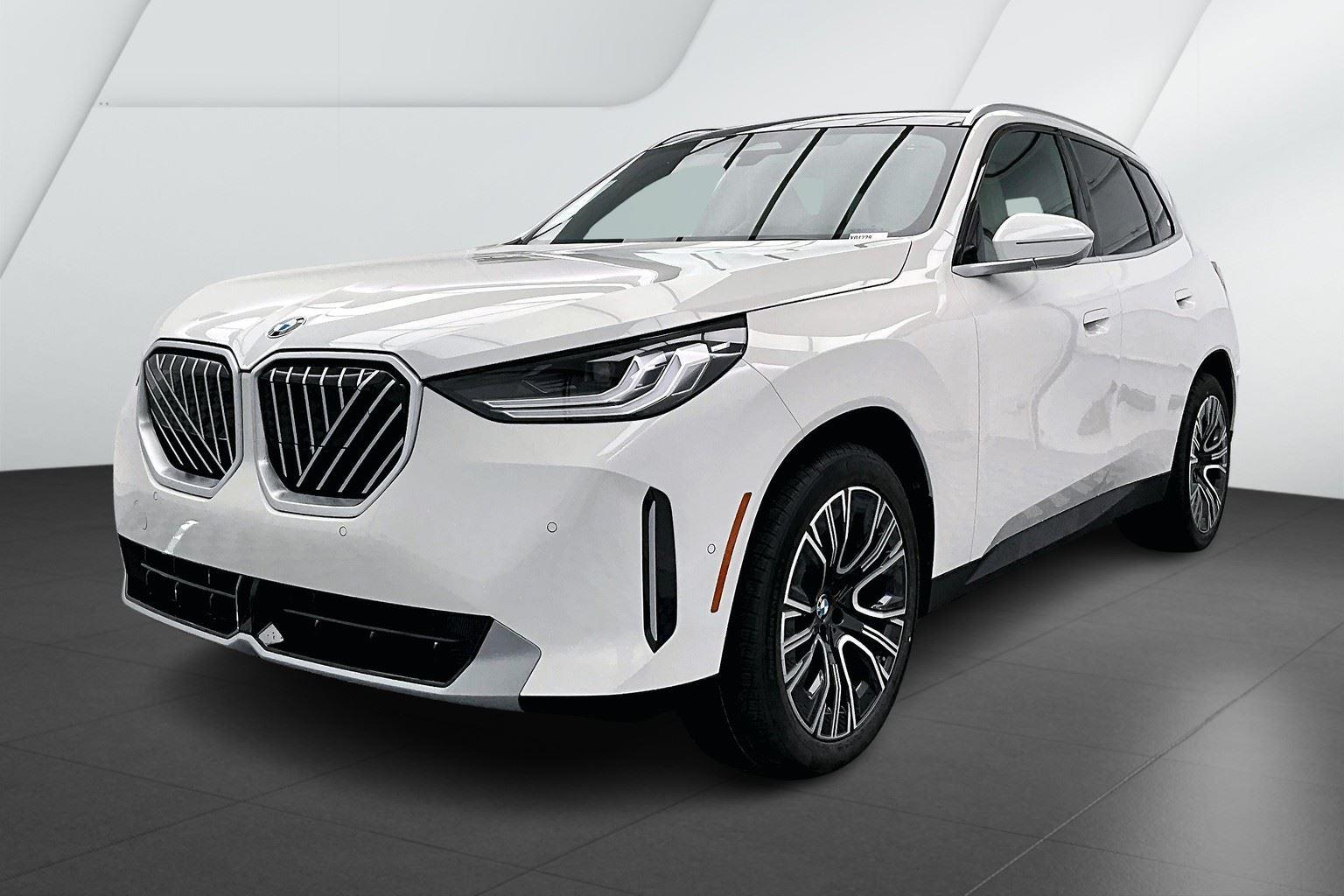 2026 BMW X3 30's photo