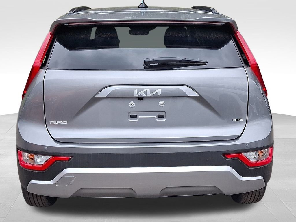 2025 Kia Niro EX photo 3
