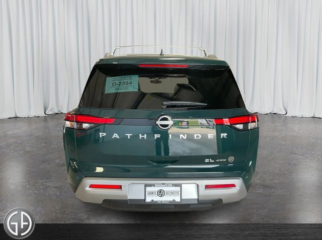 2025 Nissan Pathfinder SL photo 5