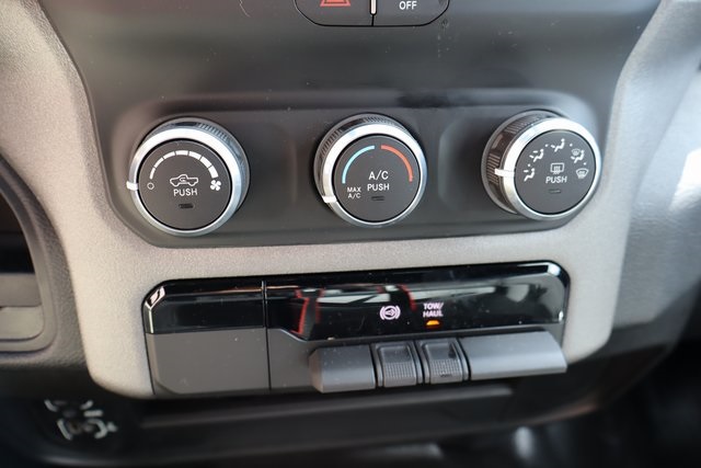 2023 Ram 2500 Tradesman photo 22