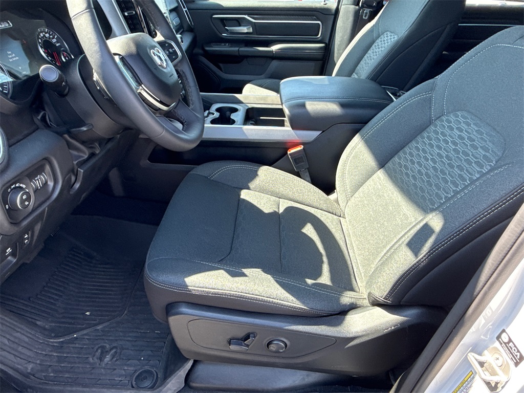 2025 Ram 1500 Big Horn Lone Star photo 8