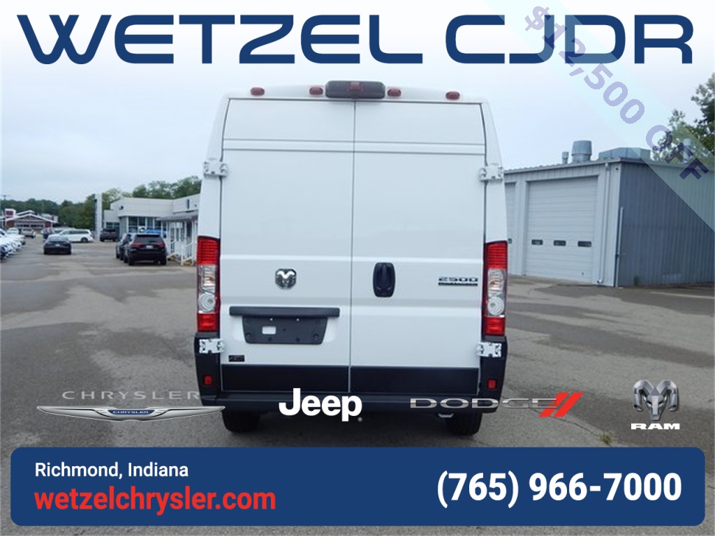 2024 Ram ProMaster 2500 Cargo Van photo 4