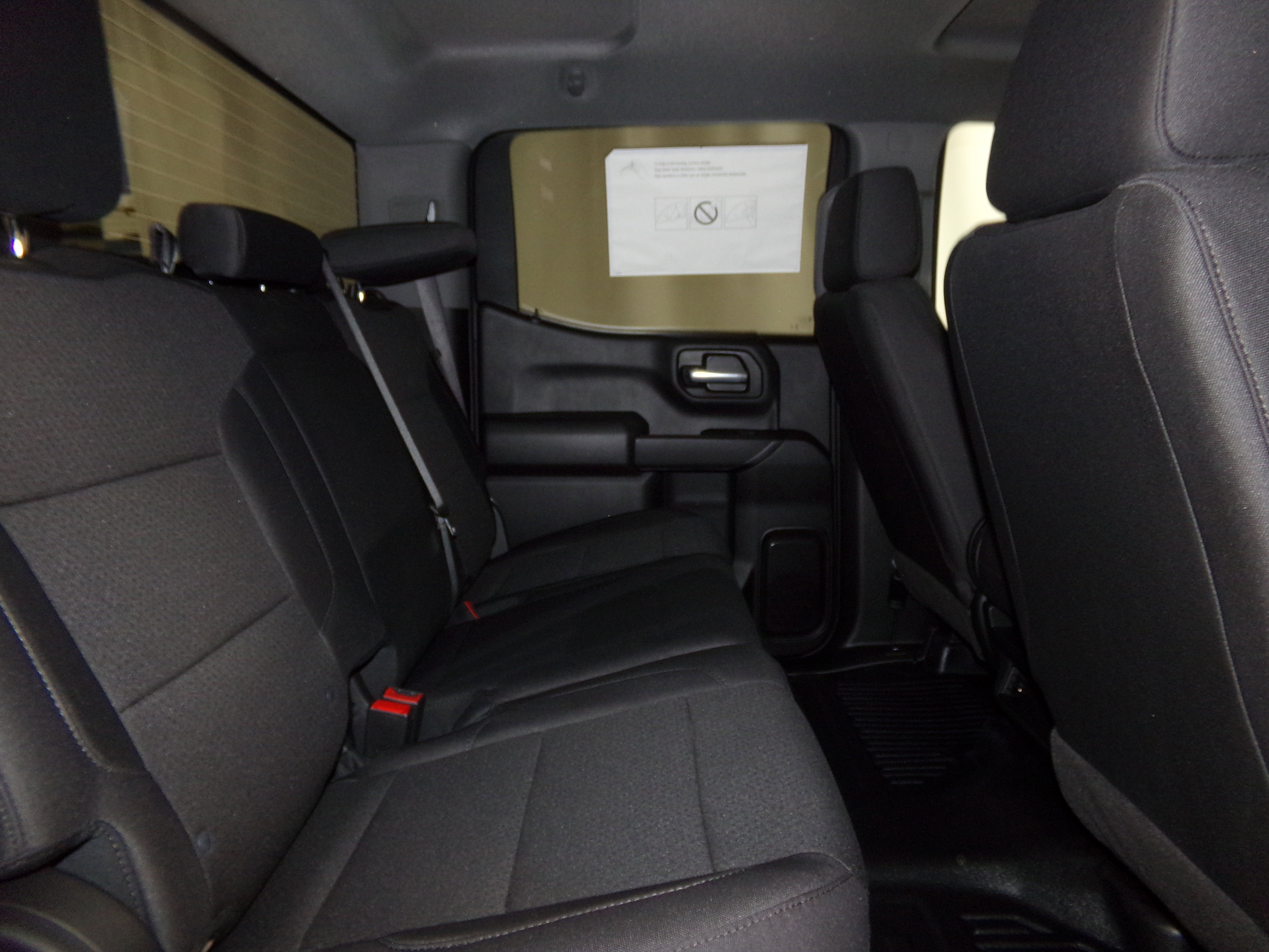 2026 Chevrolet Silverado 1500 photo 9