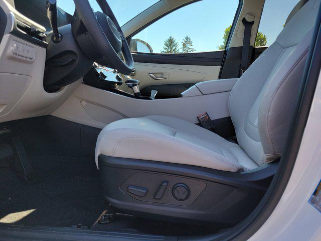 2026 Hyundai Tucson SEL photo 13