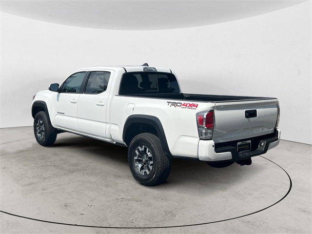 2021 Toyota Tacoma TRD Off-Road photo 3