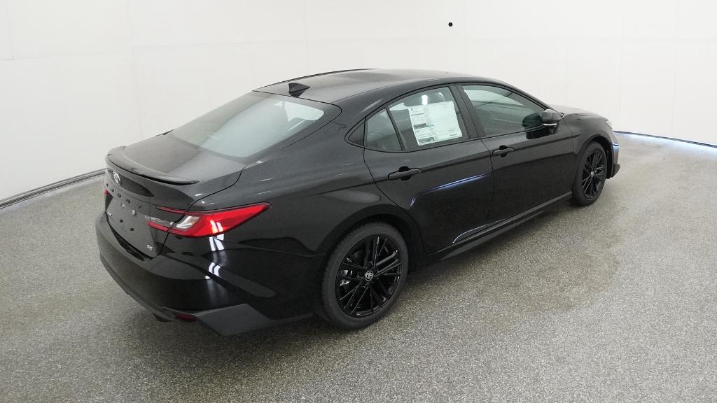 2025 Toyota Camry SE photo 19