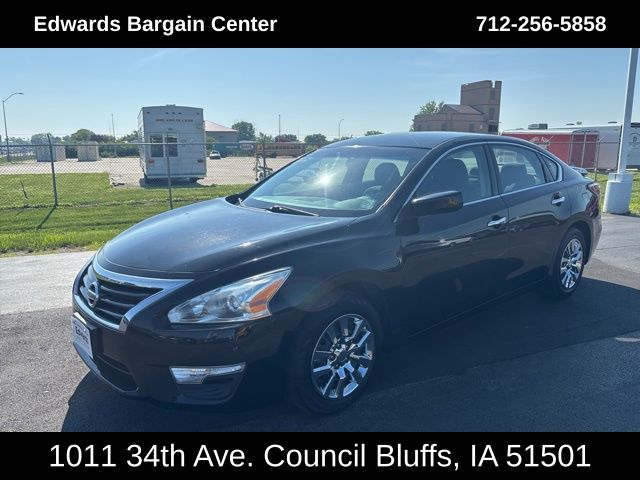 2015 Nissan Altima 2.5 S photo 3