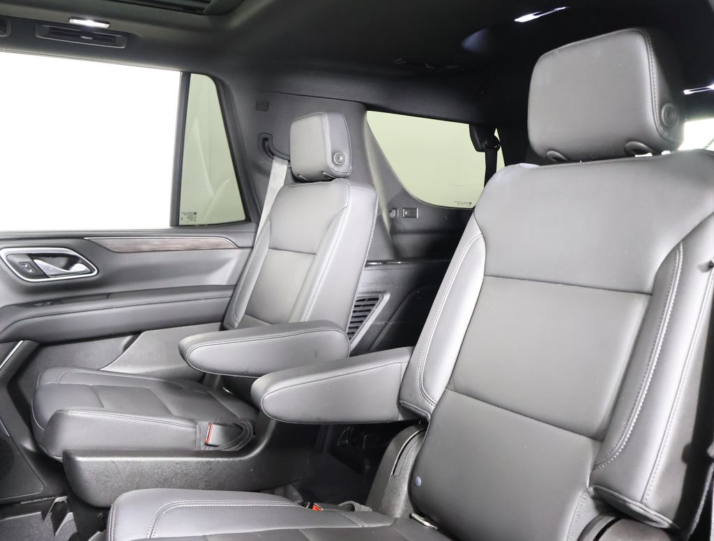 2021 Chevrolet Tahoe LT photo 13