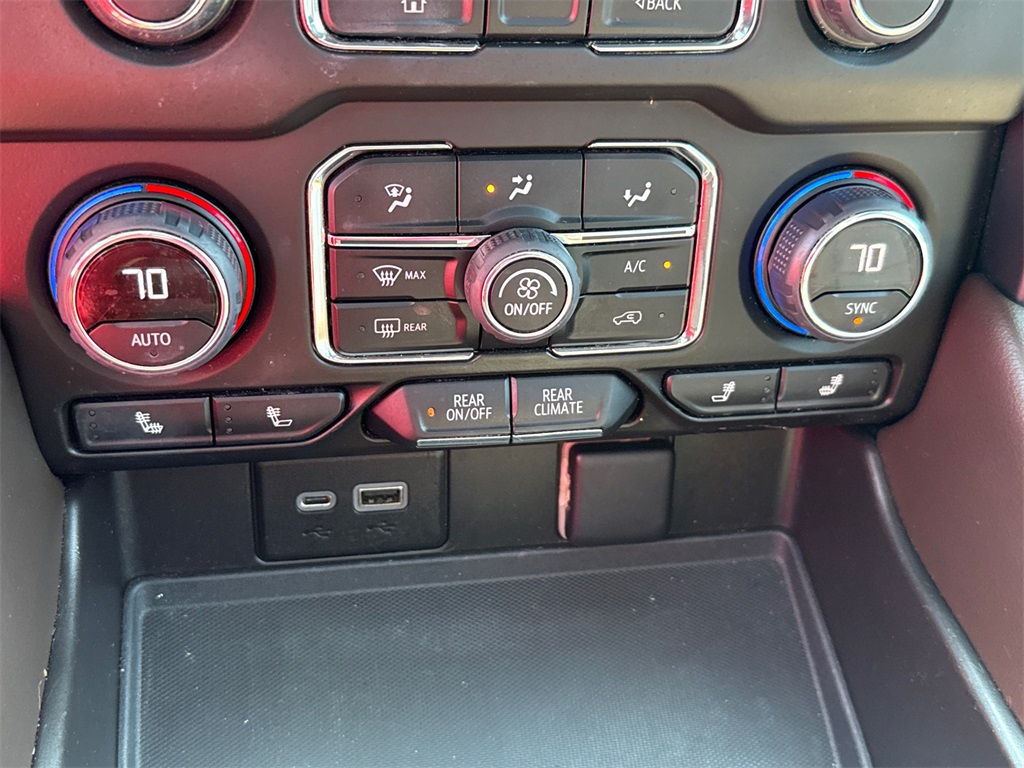 2021 Chevrolet Tahoe LT photo 31