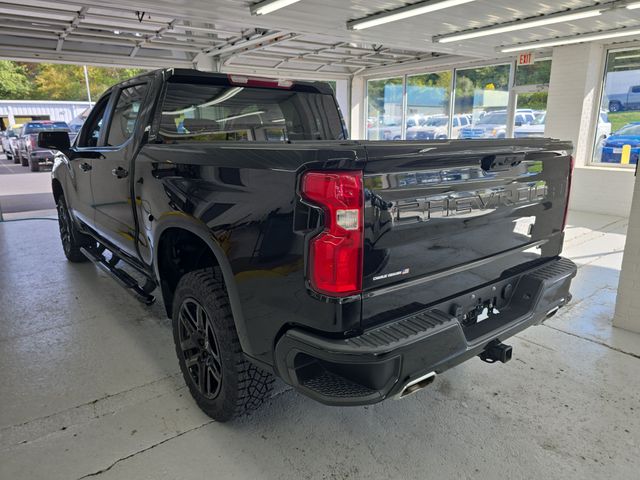 2023 Chevrolet Silverado 1500 LT Trail Boss photo 2