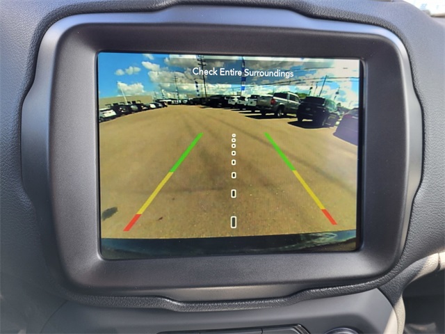 2022 Jeep Renegade Altitude photo 31