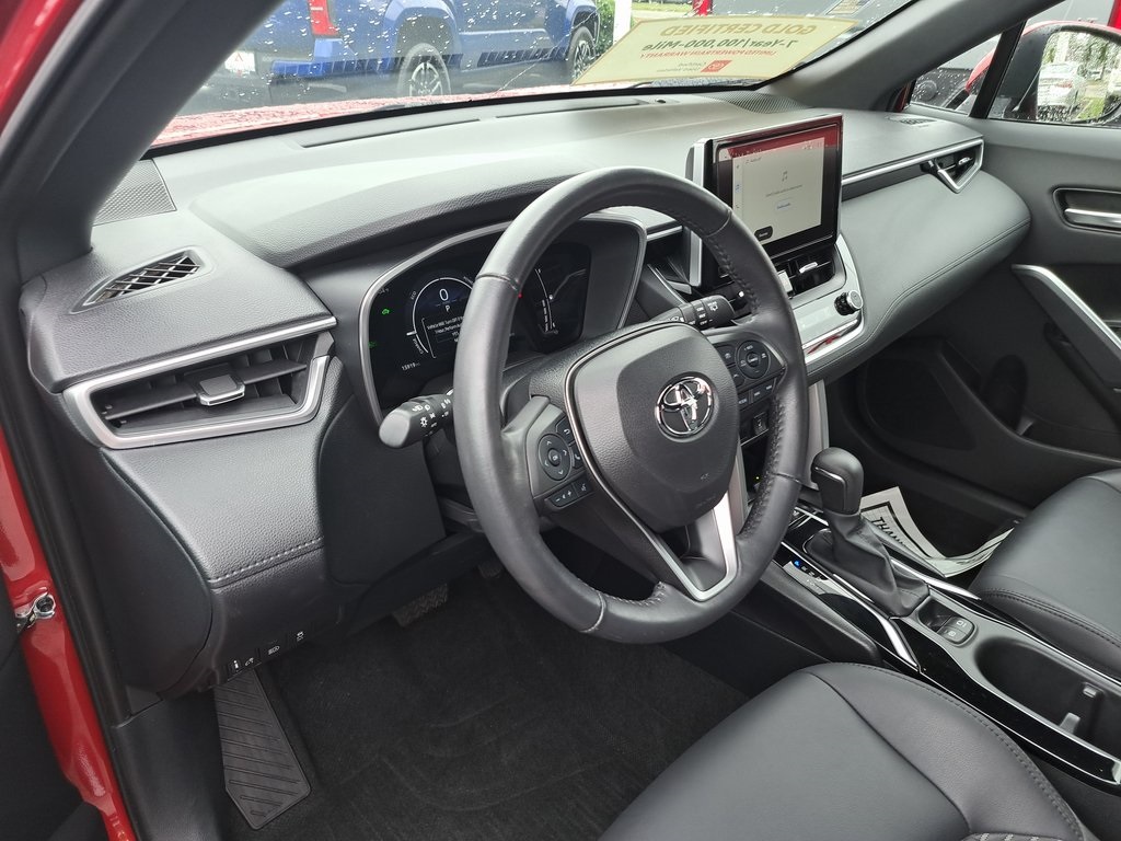 2024 Toyota Corolla Hybrid XSE photo 12