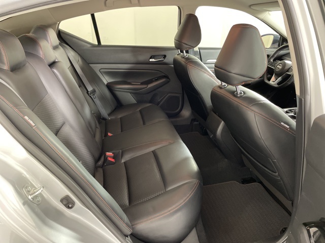 2023 Nissan Altima 2.5 SR photo 37