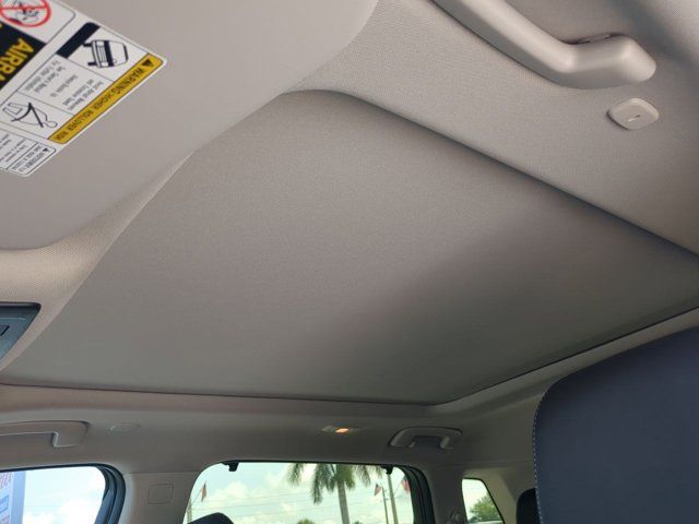 2025 Nissan Rogue Platinum photo 21
