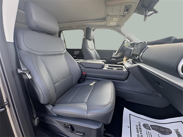 2025 Ford Expedition MAX XLT photo 29