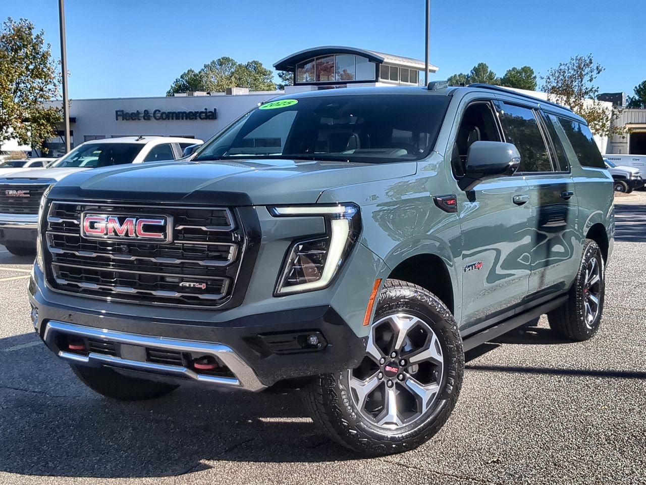 2025 GMC Yukon XL AT4 Ultimate's photo