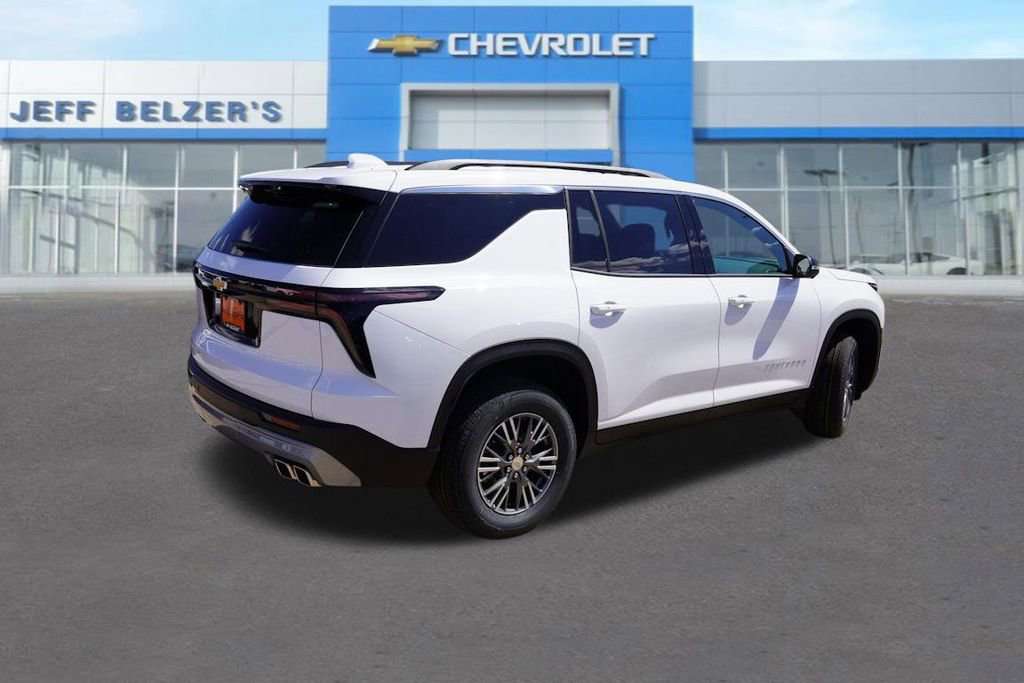 2026 Chevrolet Traverse photo 3
