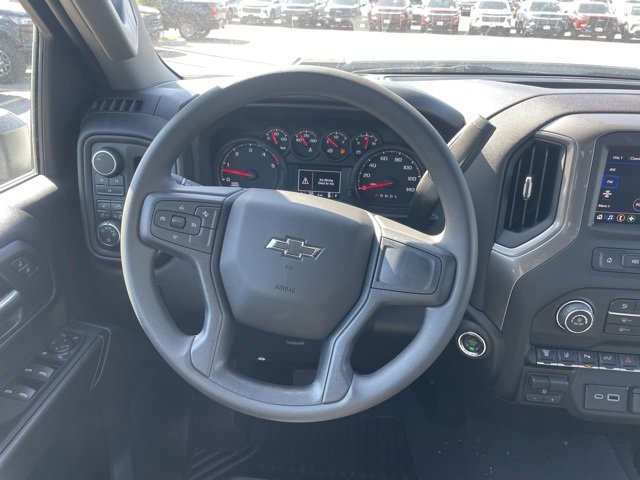 2026 Chevrolet Silverado 2500HD Custom photo 13