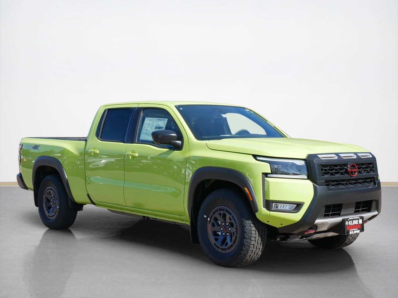 2026 Nissan Frontier PRO-4X's photo