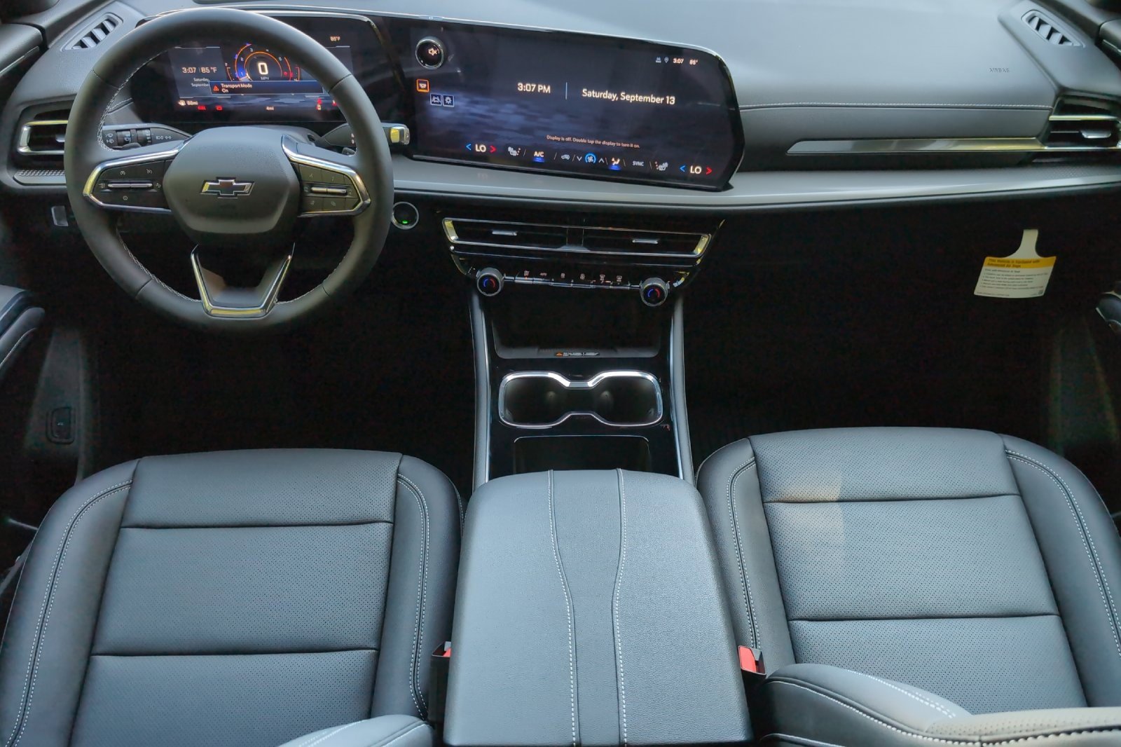 2026 Chevrolet Traverse photo 13