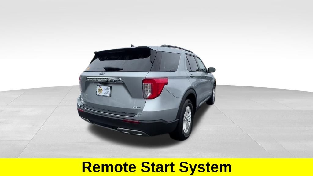 2023 Ford Explorer XLT photo 4