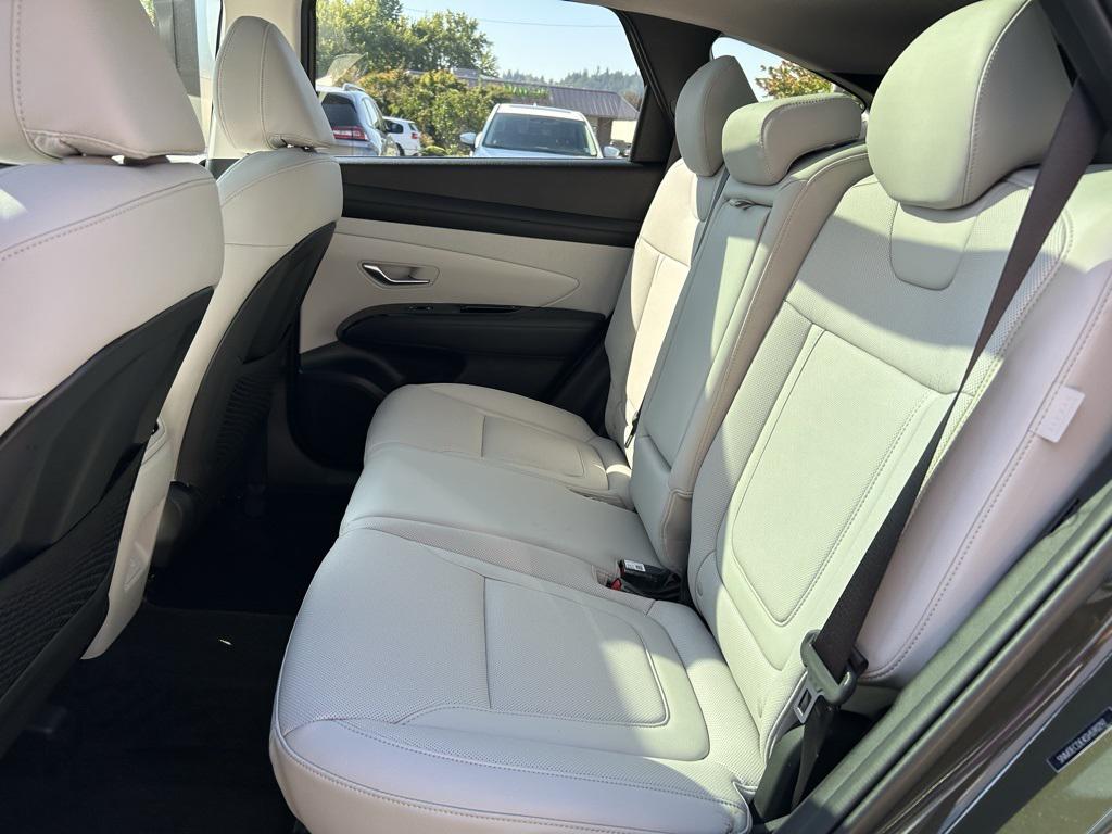 2025 Hyundai Tucson Limited photo 25
